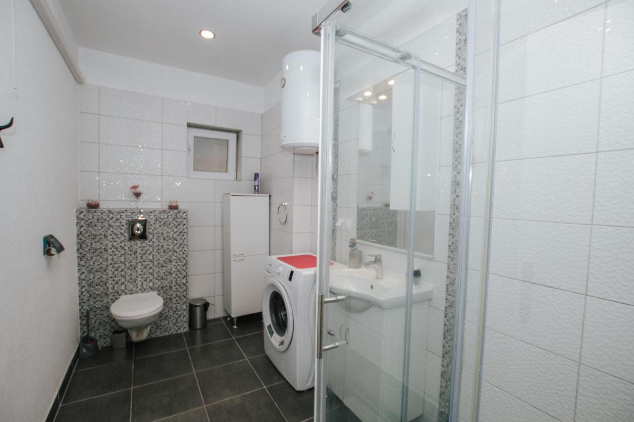 Apartman Bagattino-Trogir Near Old Town Eksteriør billede